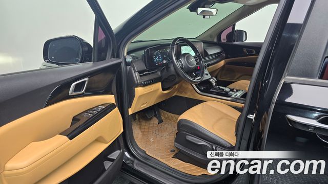 Kia Canival 2023 — photo 13