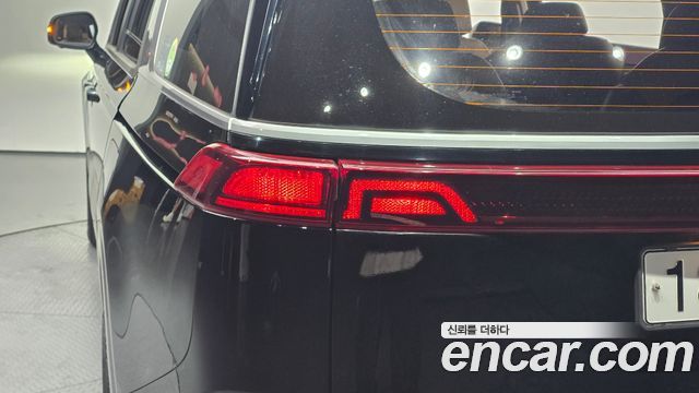 Kia Canival 2023 — photo 9