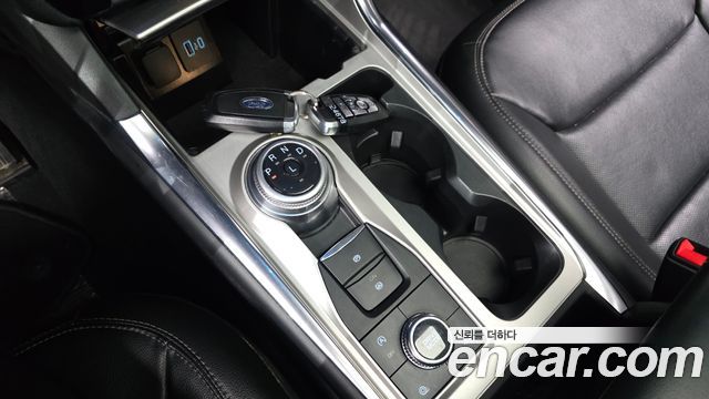 Ford Explorer 2022 — photo 12