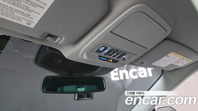 Ford Explorer 2022 — photo 25