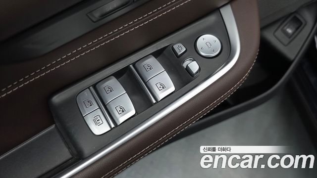 BMW Gran Turismo 2023 — photo 29