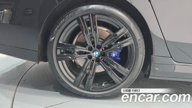 BMW i7 2024 — photo 5