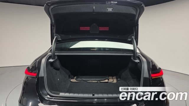 BMW i7 2024 — photo 25