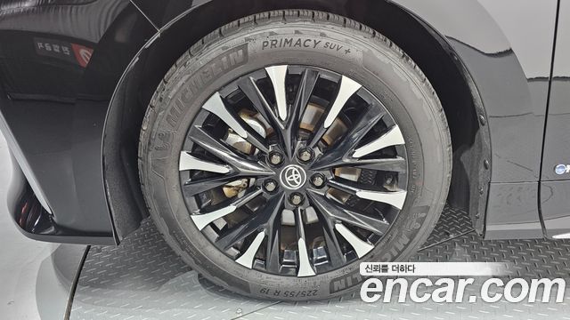 Toyota Alphard 2024 — photo 5