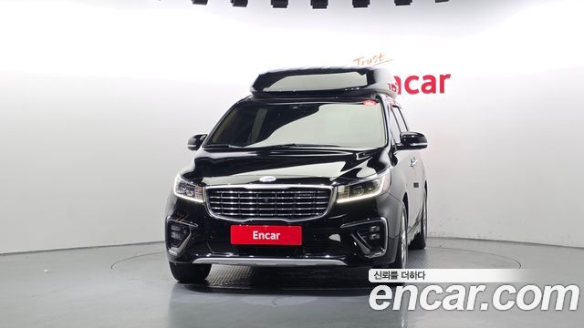 Kia Canival 2019 — photo 3