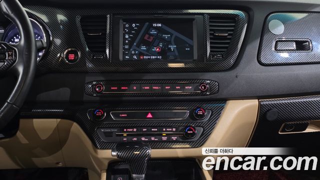 Kia Canival 2019 — photo 19