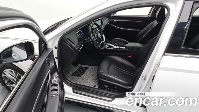 Hyundai Sonata 2023 — photo 10