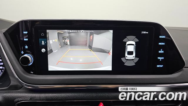 Hyundai Sonata 2023 — photo 16