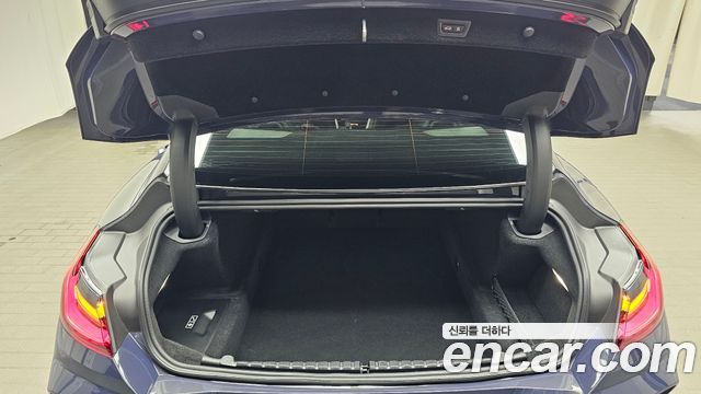 BMW 8-Series 2024 — photo 22