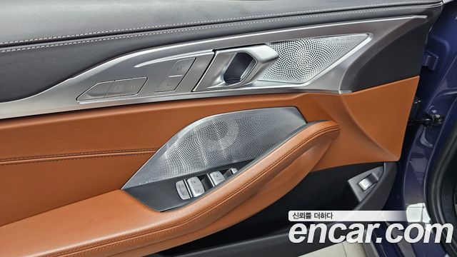 BMW 8-Series 2024 — photo 26