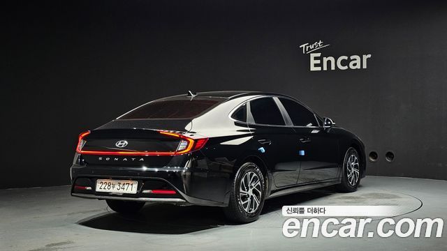 Hyundai Sonata 2022 — photo 2