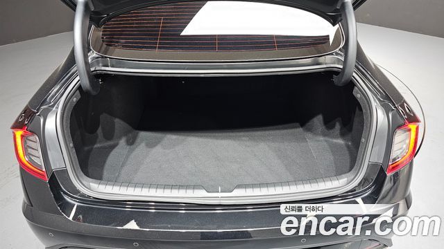 Hyundai Sonata 2022 — photo 27