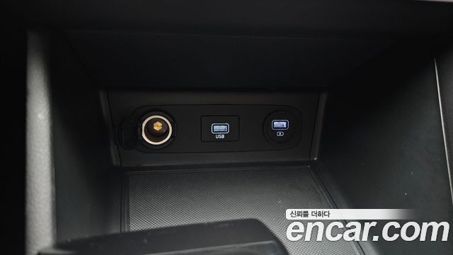 Hyundai Sonata 2022 — photo 28