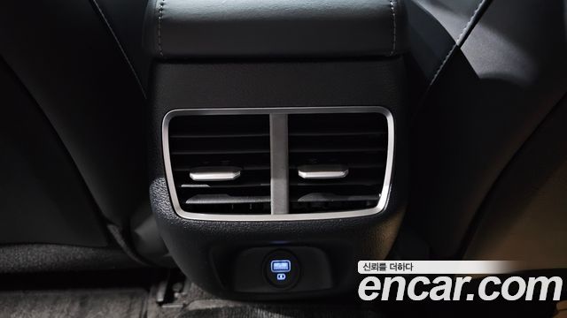 Hyundai Sonata 2022 — photo 30