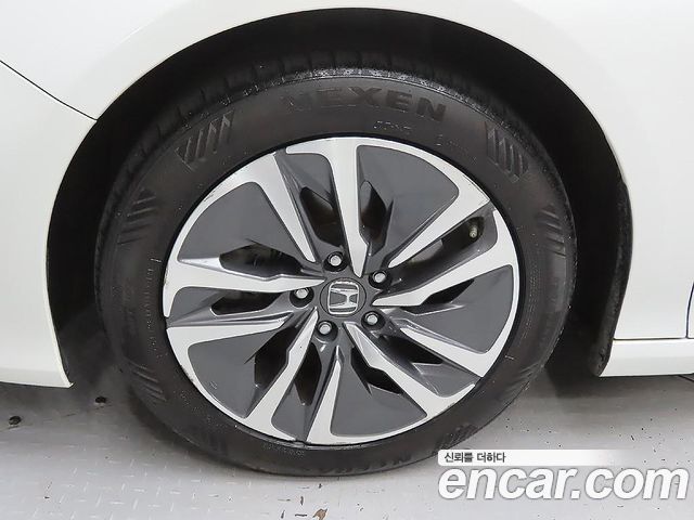 Honda Accord 2019 — photo 5