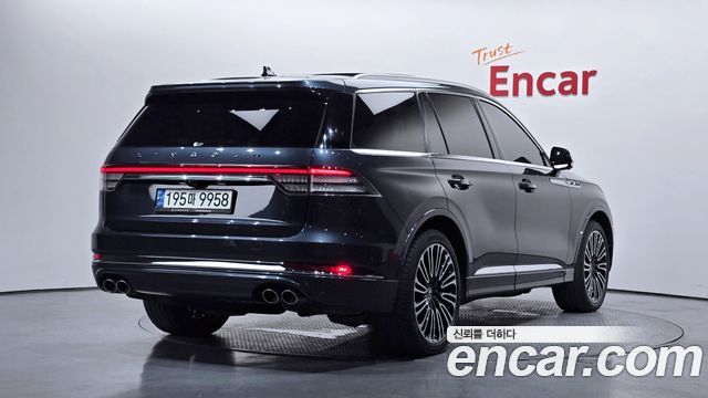 Lincoln Aviator 2022 — photo 2