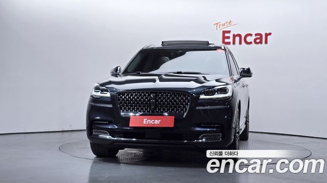 Lincoln Aviator 2022 — photo 3
