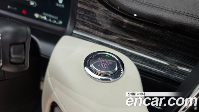 Lincoln Aviator 2022 — photo 25