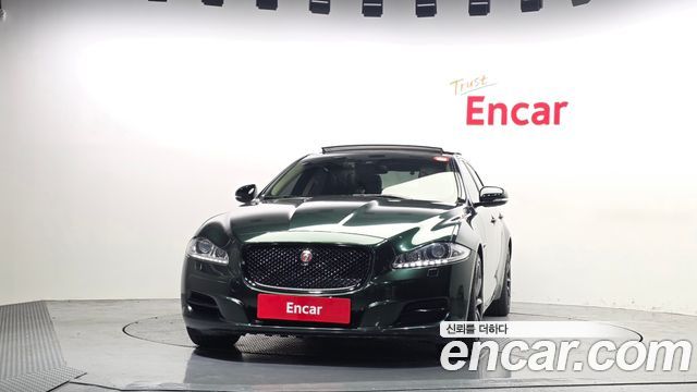 Jaguar XJ 2014 — photo 3