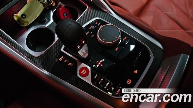 BMW XM 2023 — photo 9