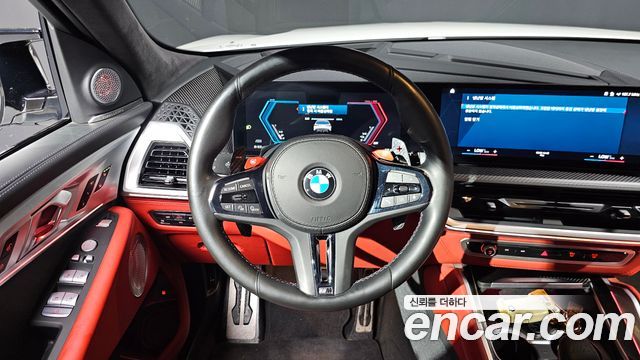 BMW XM 2023 — photo 13