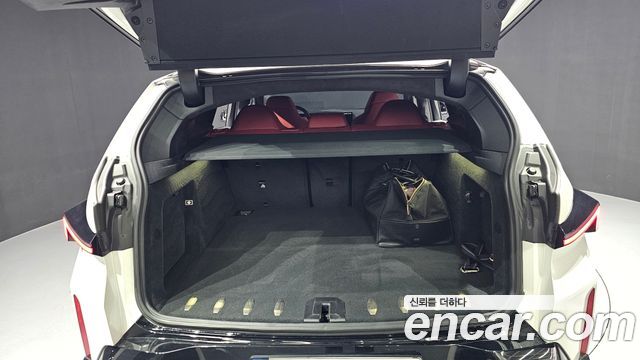 BMW XM 2023 — photo 20