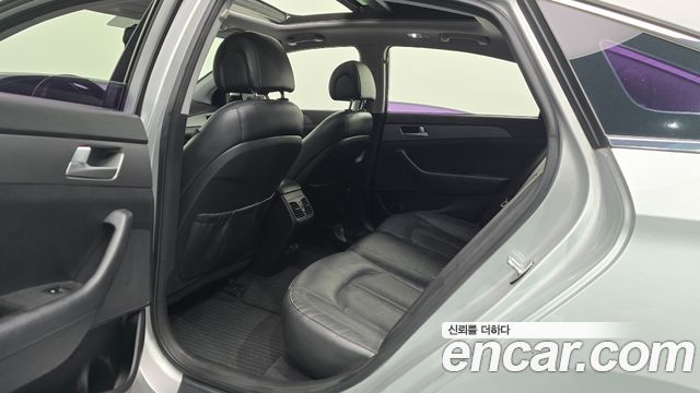 Hyundai Sonata 2015 — photo 11