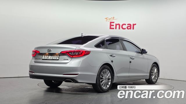 Hyundai Sonata 2015 — photo 2