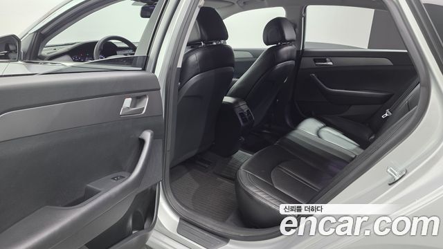 Hyundai Sonata 2015 — photo 18