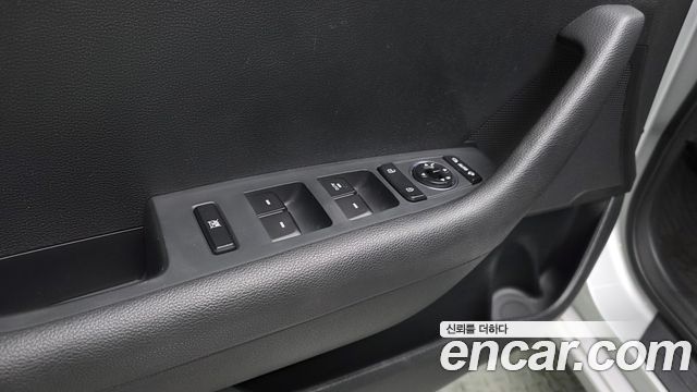 Hyundai Sonata 2015 — photo 25