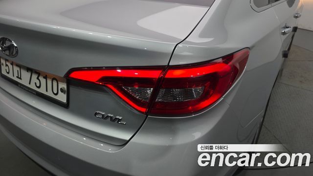 Hyundai Sonata 2015 — photo 9