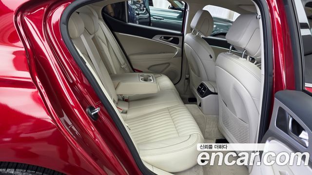 Genesis G70 2021 — photo 18