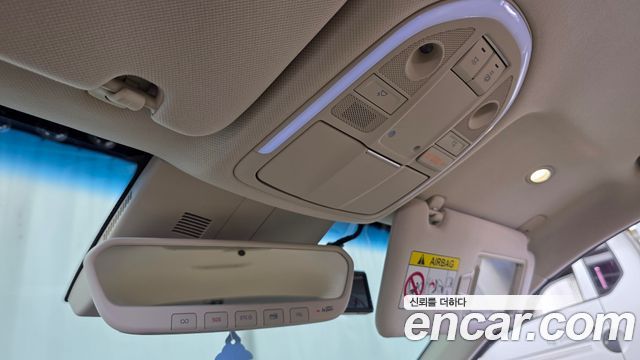 Genesis G70 2021 — photo 23