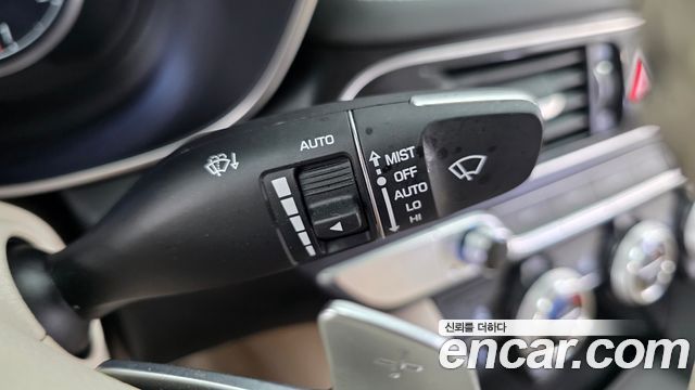 Genesis G70 2021 — photo 25