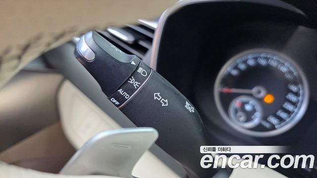 Genesis G70 2021 — photo 27
