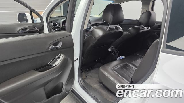 Chevrolet Korea Orlando 2013 — photo 11