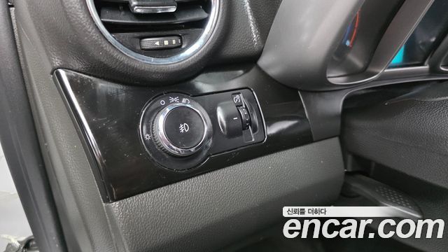 Chevrolet Korea Orlando 2013 — photo 14