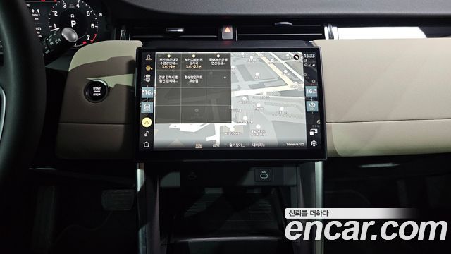 Land Rover Discovery Sport 2025 — photo 18