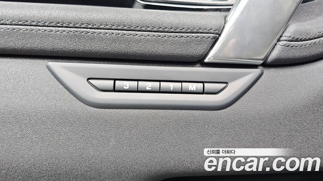 Land Rover Discovery Sport 2025 — photo 28