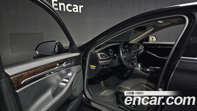 Genesis G90 2019 — photo 13
