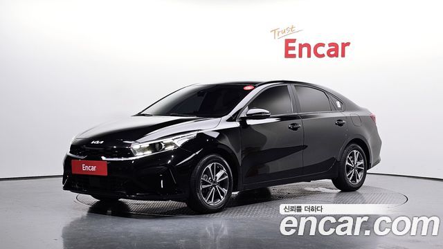 Kia K3 2023 — photo 1