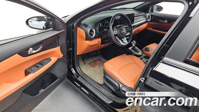 Kia K3 2023 — photo 13