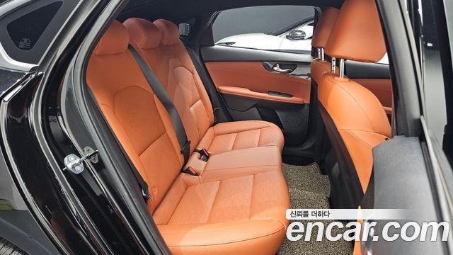 Kia K3 2023 — photo 17