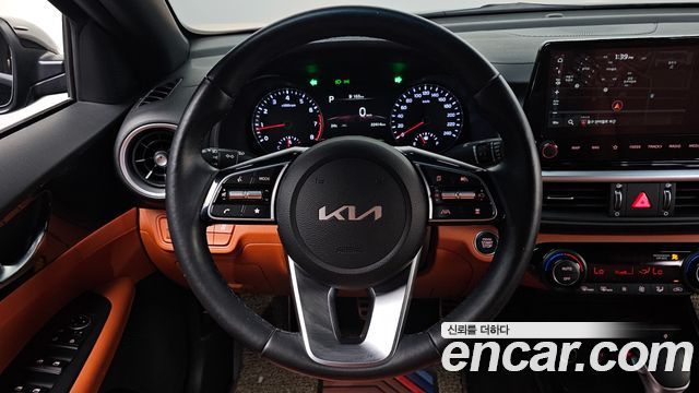 Kia K3 2023 — photo 19