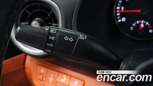 Kia K3 2023 — photo 21