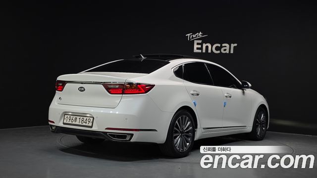 Kia K7 2017 — photo 2