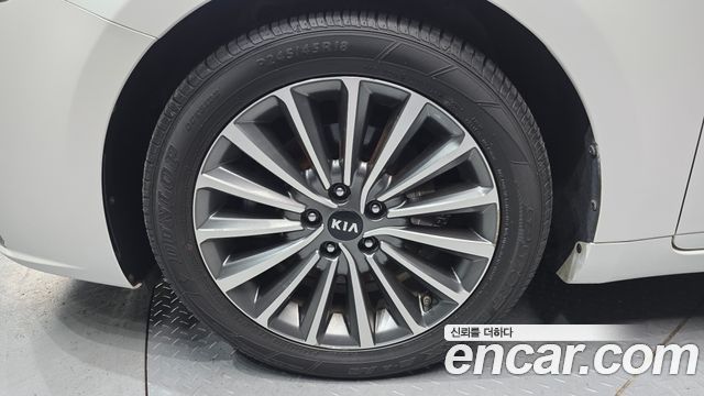 Kia K7 2017 — photo 5