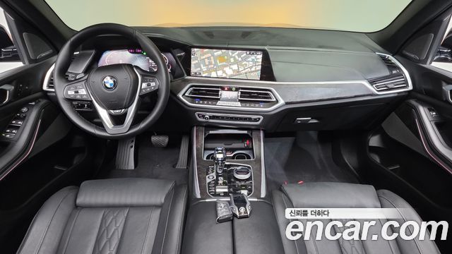 BMW X5 2023 — photo 10