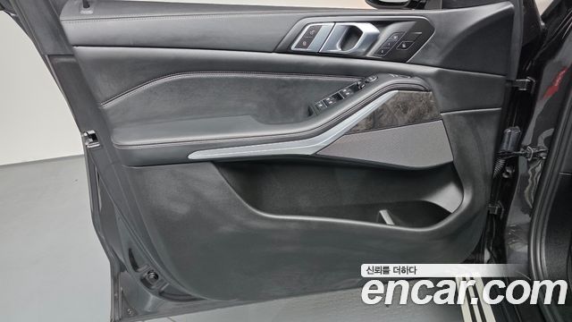 BMW X5 2023 — photo 14