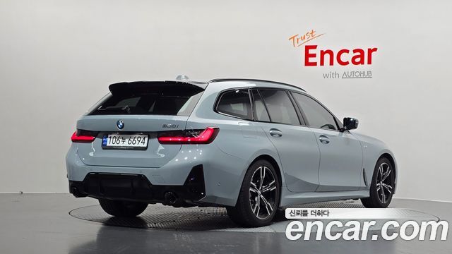 BMW 3-Series 2024 — photo 2